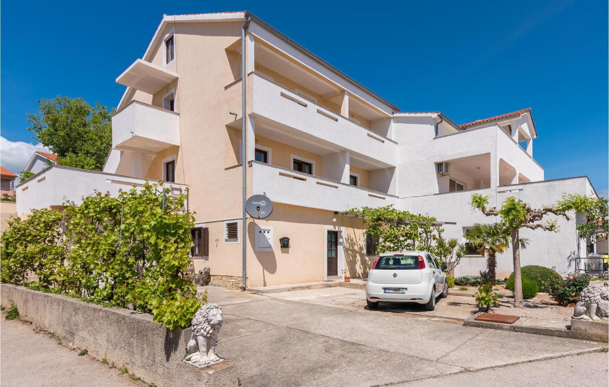 Gorgeous Apartment In Krk With Wifi Krk Town Dış mekan fotoğraf