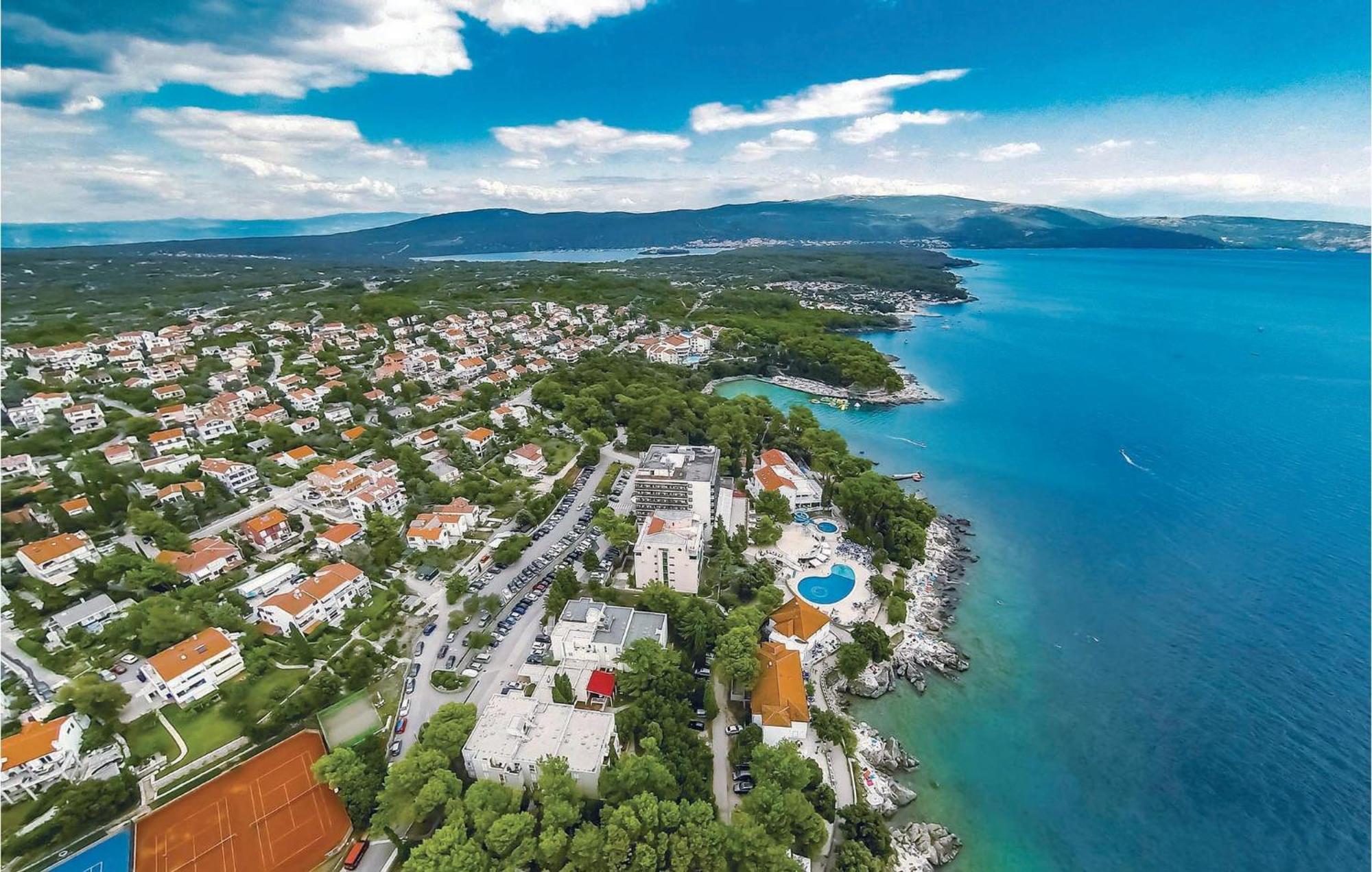 Gorgeous Apartment In Krk With Wifi Krk Town Dış mekan fotoğraf